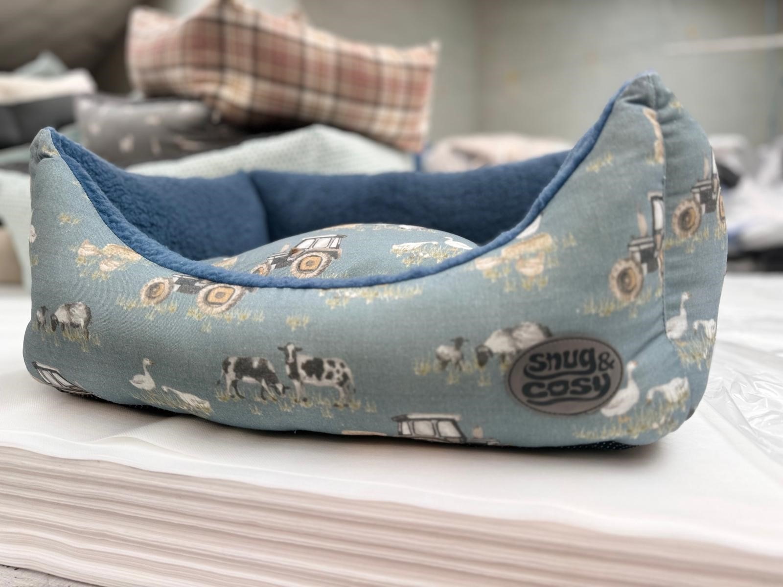 Snug&Cosy Farmyard Blue Rectangle 107cm